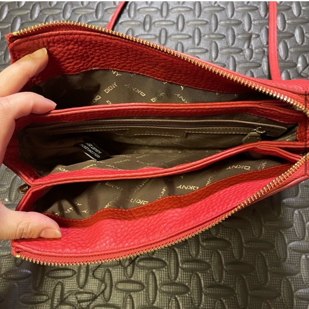DKNY Crossbody Bag Handbag Genuine Leather Zipped Red Classic Statement - Picture 5 of 11